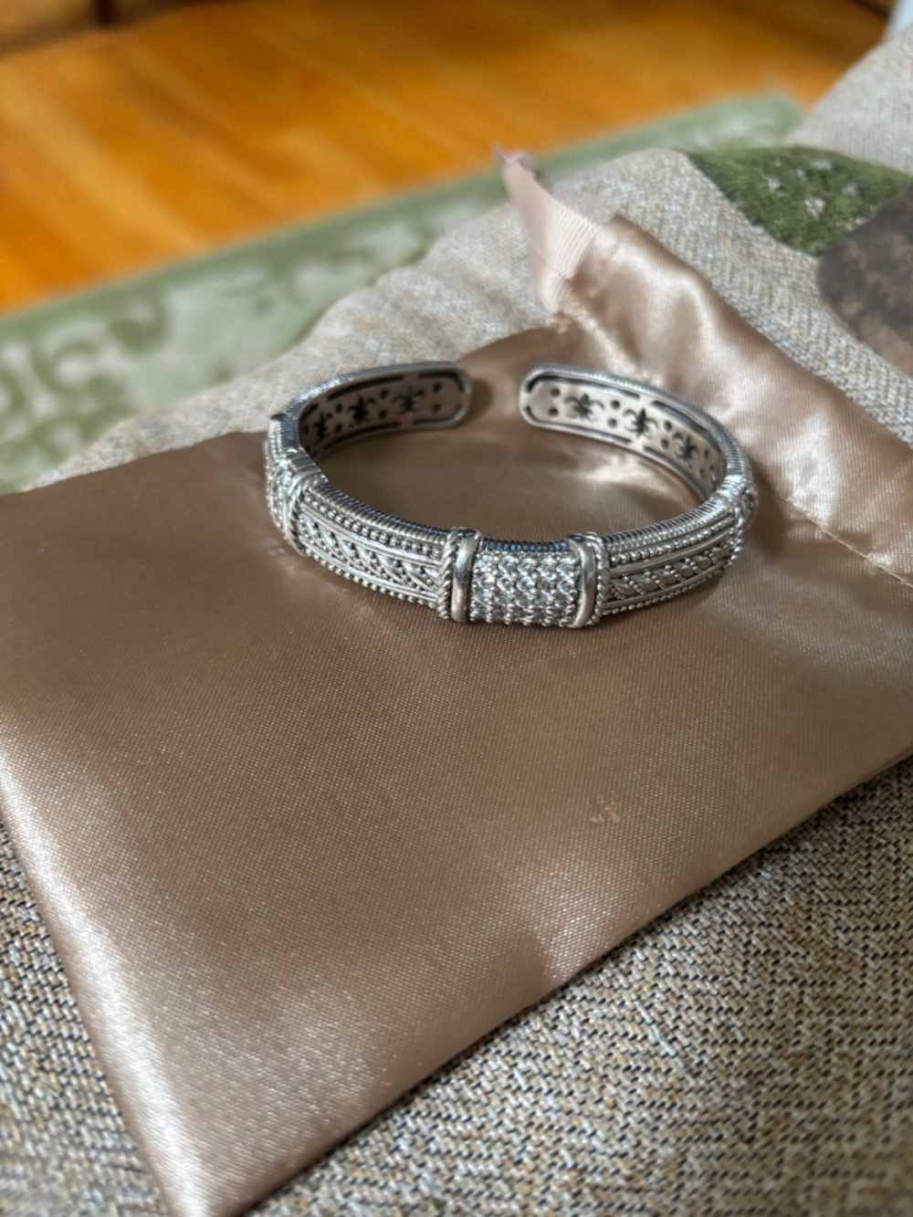Judith ripka cz silver bracelet - Picture 5 of 5